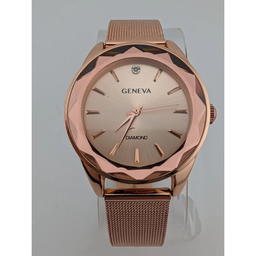 Geneva Watch Women 34mm Case Rose‎ Gold Mesh Metal Band- New Battery
